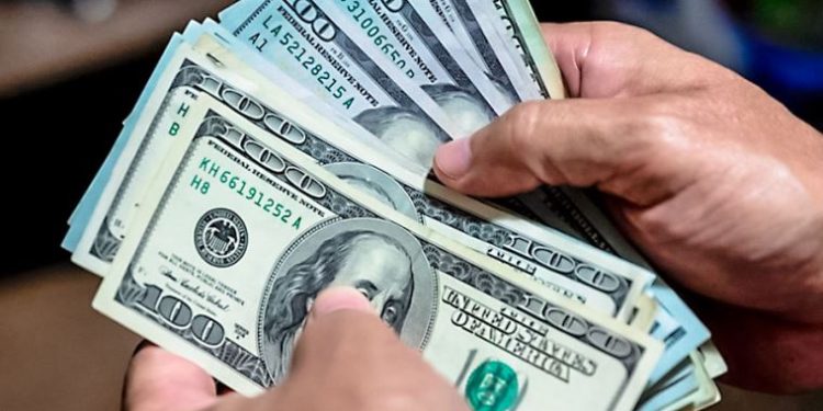 Precio del dólar cierra mes de julio al alza: ¿En cuánto está el tipo de cambio?
