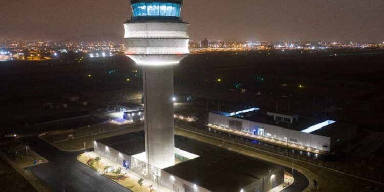 Nuevo Jorge Chávez: Terminan obras civiles de torre de control y segunda pista de aterrizaje