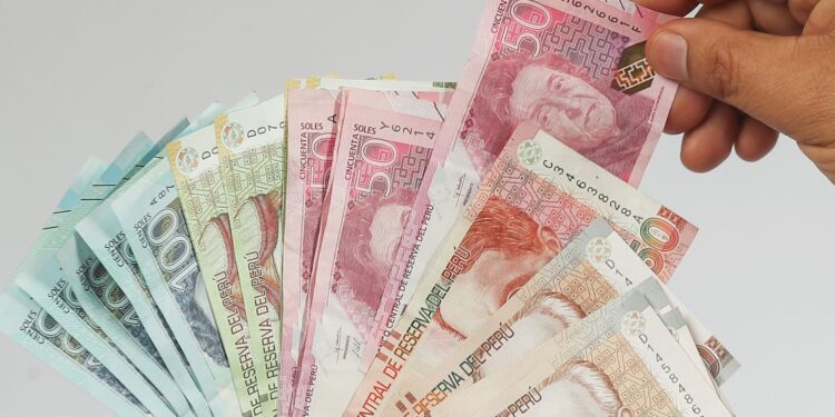 ¿El pago por horas extras ingresan dentro del cálculo para la gratificación de julio?