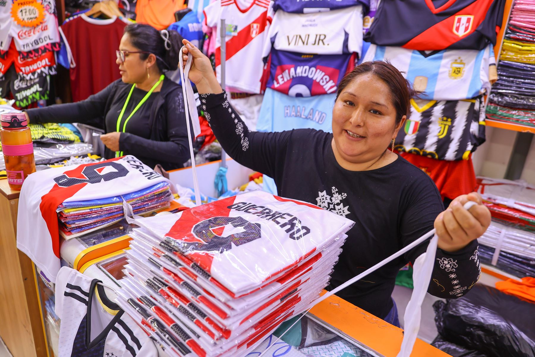 Gamarra: Ventas de camisetas de la Selección Peruana se ven afectadas por malos resultados