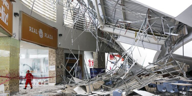 Indecopi multa a Real Plaza con medio millón de soles tras caída de techo en Trujillo