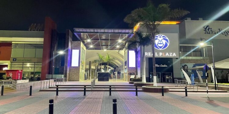 Real Plaza Trujillo enciende sus luces tras la tragedia en patio de comidas: ¿vuelve a abrir?