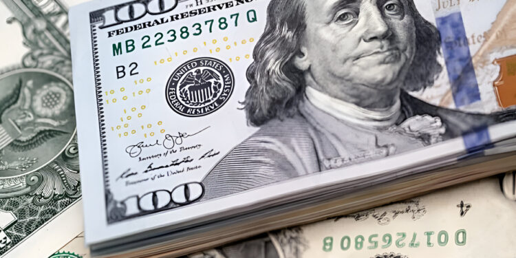 Dólar cae a S/ 3,49, su nivel más bajo en cinco años: ¿hasta dónde podría descender?