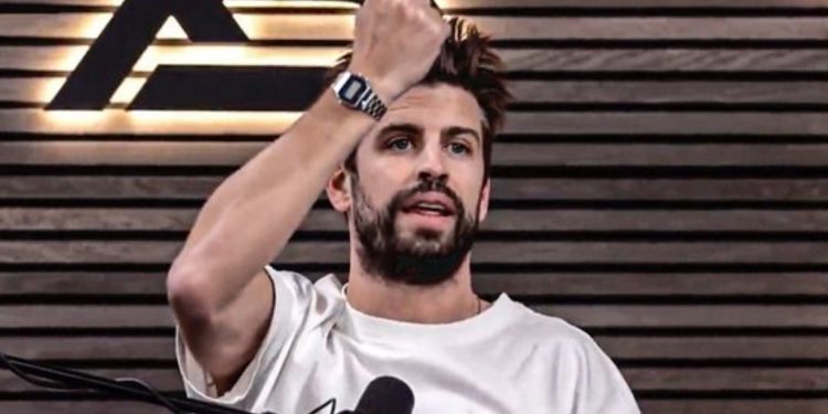 Piqué firma acuerdo con Casio tras nueva canción de Shakira: “Este reloj es para toda la vida”