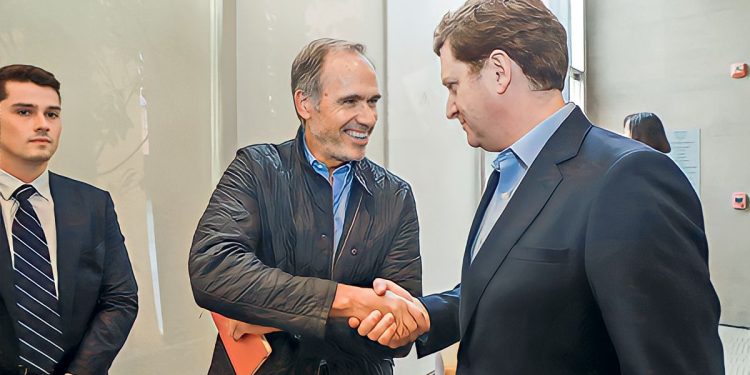 Terremoto en Falabella: Carlos Solari deja la presidencia tras casi 10 años y asume Enrique Ostalé