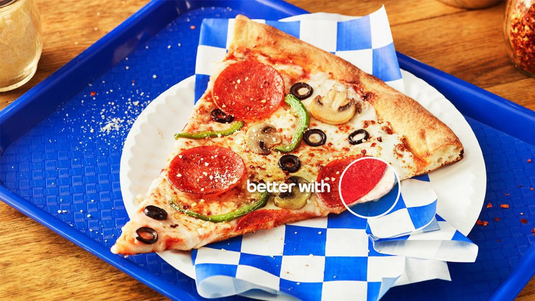 Pepsi sorprende y presenta su pizza 'Pepsi-roni' con toppings infusionados