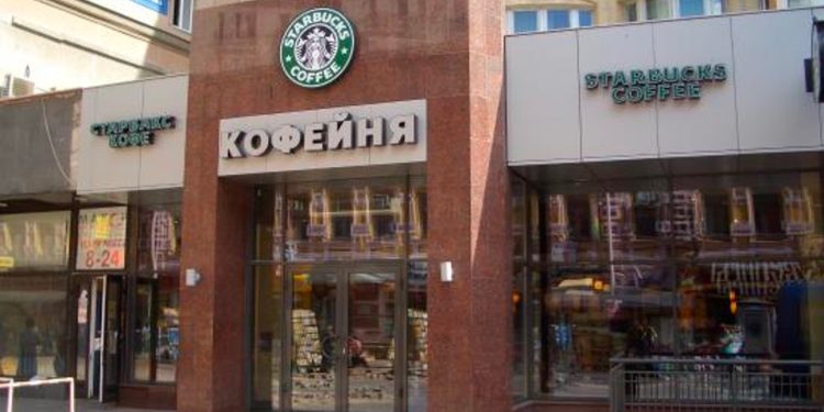 Starbucks se suma a McDonald’s y abandona definitivamente Rusia