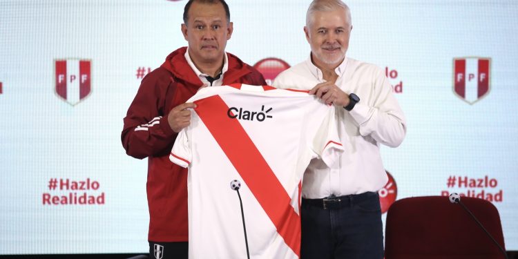 Selección Peruana anuncia a Claro como nuevo patrocinador tras finalizar contrato con Movistar