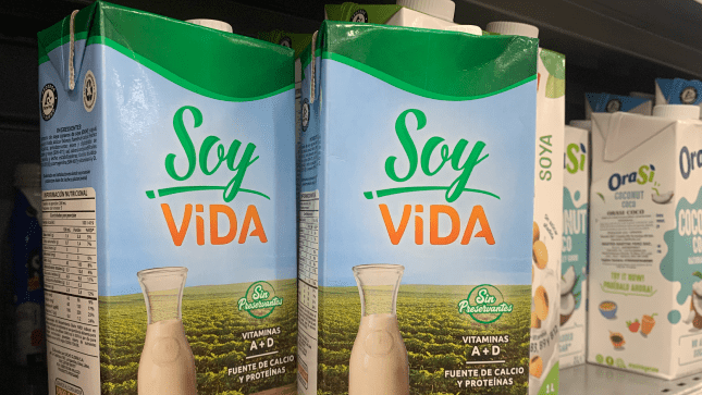 Indecopi multa a Gloria por inducir al error en el etiquetado de su producto Soy Vida