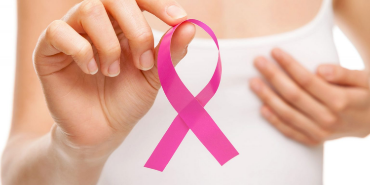 Gobierno reglamenta licencia con goce de haber para descarte de cáncer de mama y cuello uterino