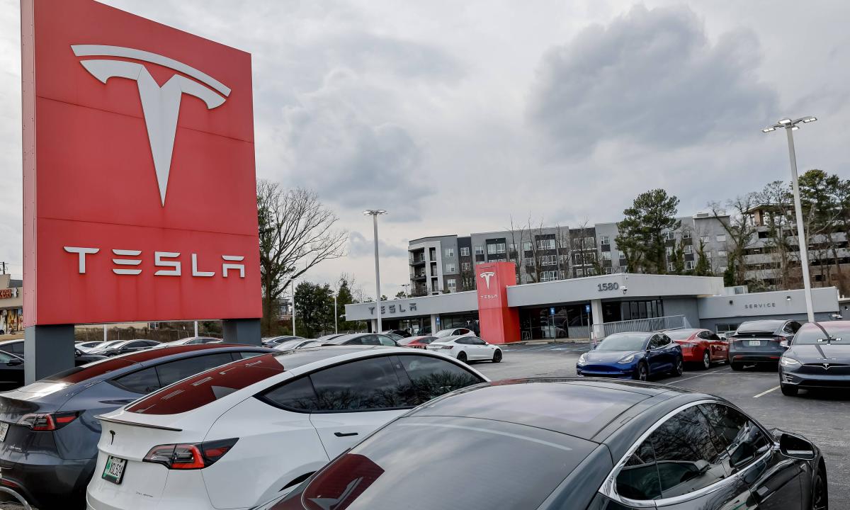 Tesla aterriza en Chile: registra su marca y busca personal para iniciar operaciones