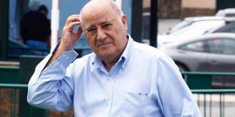 Dueño de Zara, Amancio Ortega, tiene un problema grave con su fortuna: no deja de crecer