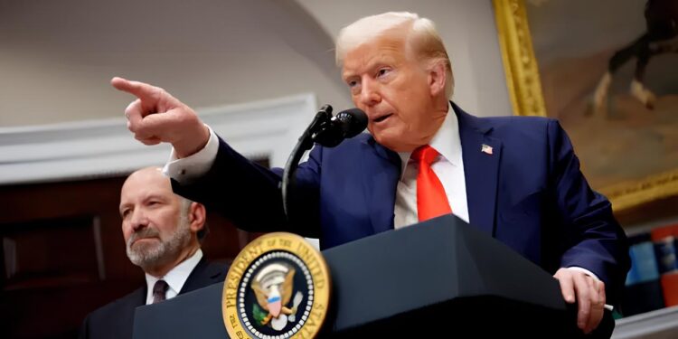 Corte Suprema de E.E.U.U. anula aranceles y Trump anuncia nuevo impuesto global del 10%