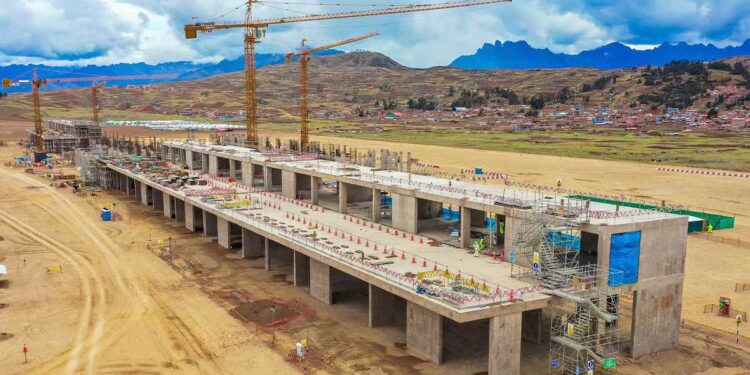 Aeropuerto de Chinchero: MTC evalúa llevar a un tribunal arbitral controversia por alza de costos