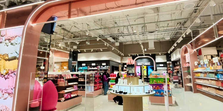 Falabella lanza Beauty F, su nuevo formato de belleza y cuidado personal: ¿dónde se ubica?