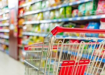 Retail peruano crecería 6.2 % en 2025 y superaría los S/ 52,000 millones en ventas, según la CCL