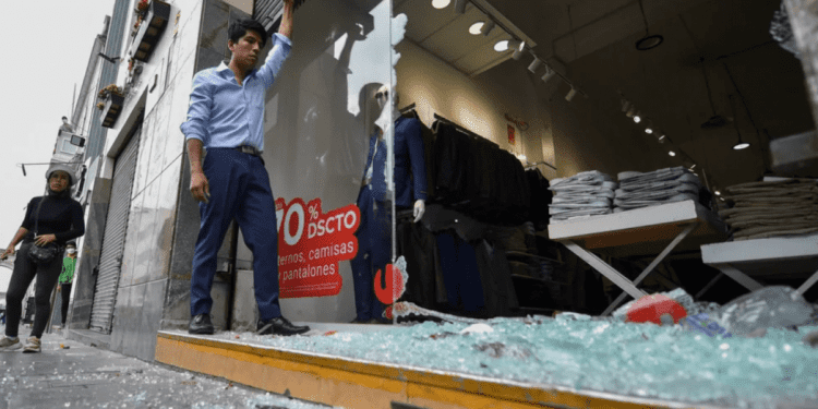 El 53% de empresarios peruanos asegura que las protestas afectaron sus ventas en enero