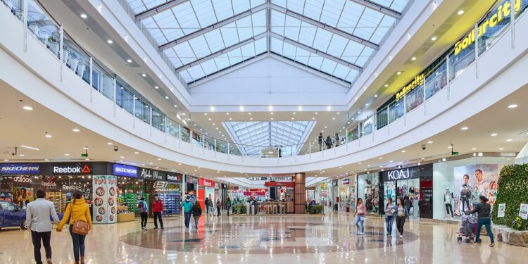 Seis nuevos centros comerciales se construirán en Lima: ventas retail crecerán más de 4% en 2025