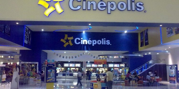 Indecopi inicia acciones contra Cinépolis por impedir el ingreso de alimentos