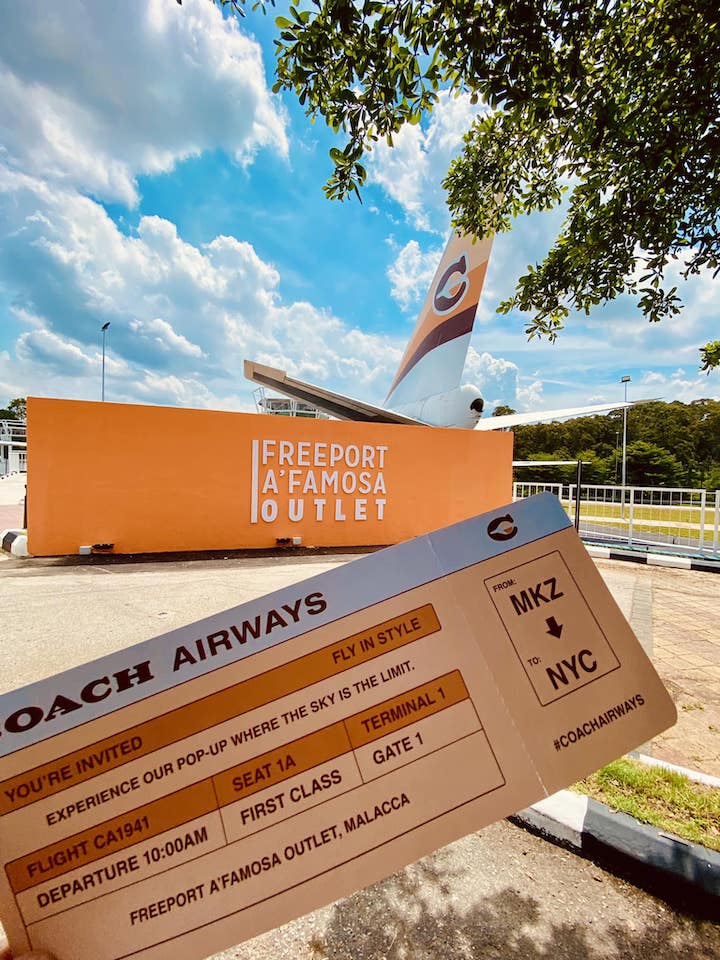 Firma de lujo transforma un Boeing 747 en su nueva casa de travel retail