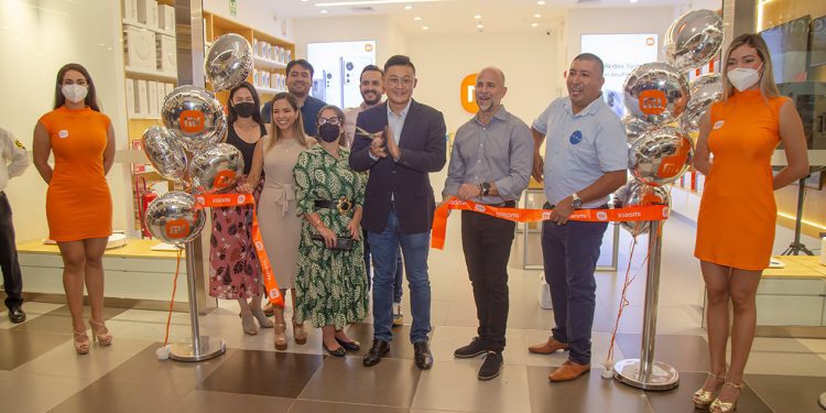 Xiaomi llega a la selva con la apertura de su primera tienda