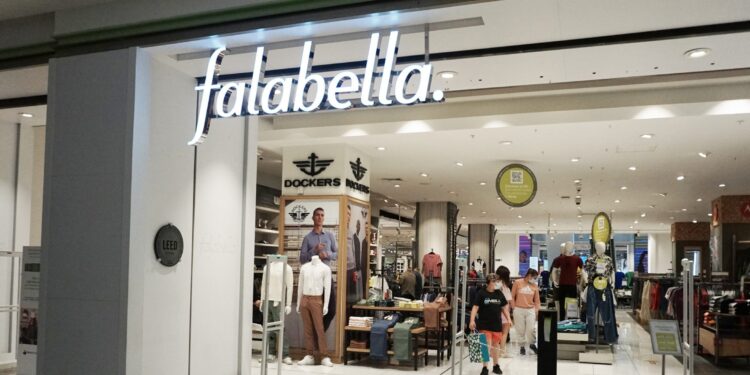 Falabella lanza oferta para recomprar hasta US$ 100 millones en bonos: ¿Qué hay detrás?