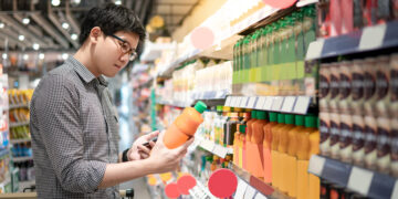 Jóvenes transforman el consumo: crece la preferencia por bebidas saludables y sin alcohol