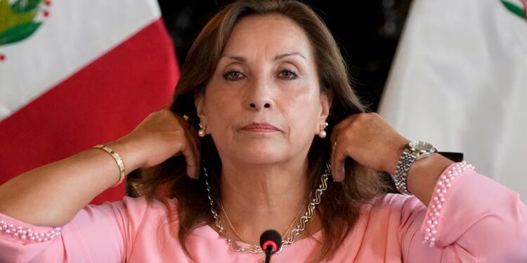 Dina Boluarte: aprobación cae al 3% y rechazo alcanza 94%, según encuesta de Datum