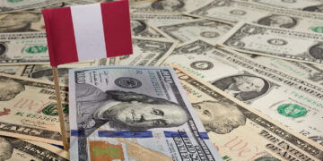 Boom de exportaciones mantendrá estable el precio del dólar durante el 2024