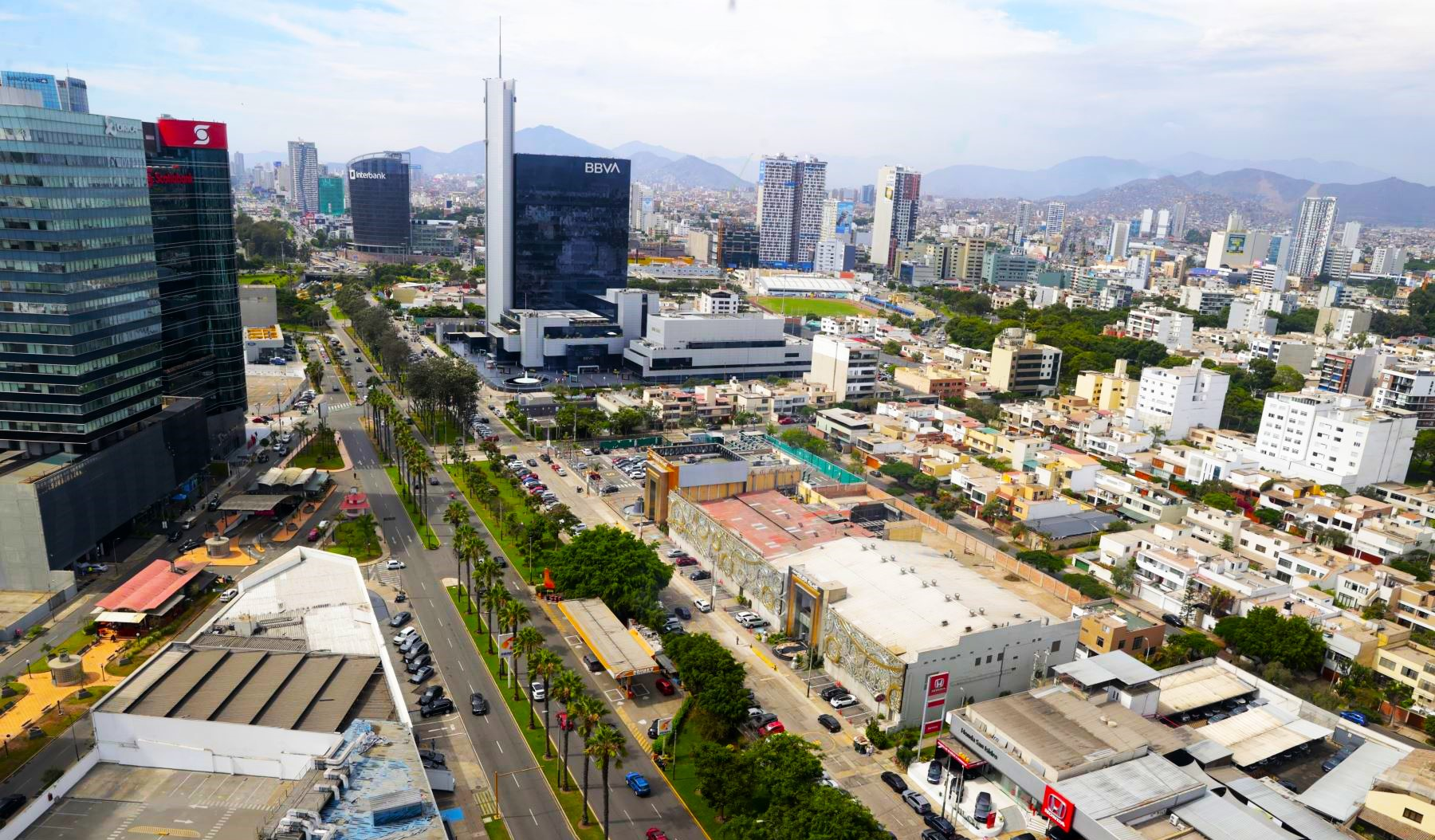 Economía peruana: MEF estima que crecimiento habría superado el 3.6% en abril