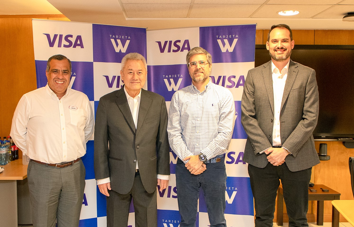 Corporación E. Wong y Visa lanzan Tarjeta W, una nueva billetera digital con exclusivas promociones