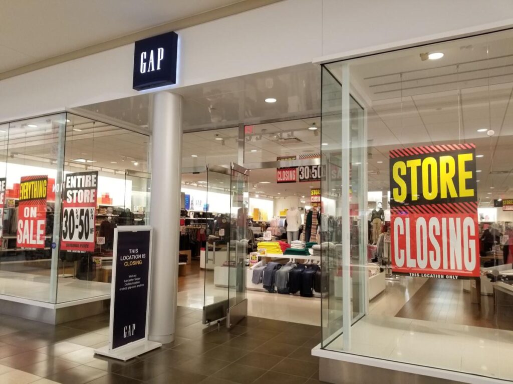 Gap anunció el posible cierre de tiendas en Europa