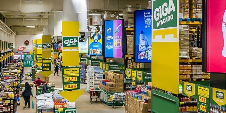 Cencosud: Dueño de Wong y Metro cierra la adquisición de cadena de supermercados brasileña