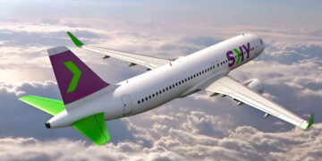SKY Airline cierra la ruta Lima–Cancún: impacto de la TUUA y trámites de visas afectaron la operación