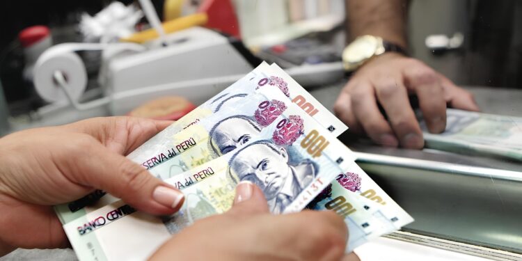 Peruanos que buscan empleo elevan sus pretensiones salariales: ¿cuánto esperan ganar?