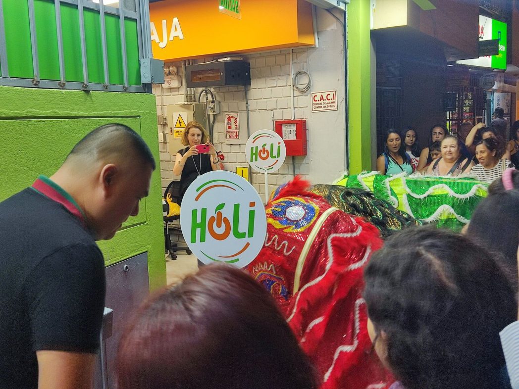 Un nuevo concepto de supermercado omnicanal abre sus puertas en Lima: Así es "Holi"