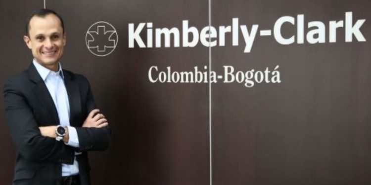 Juan-Felipe-Isaza-3-kimberly-clark
