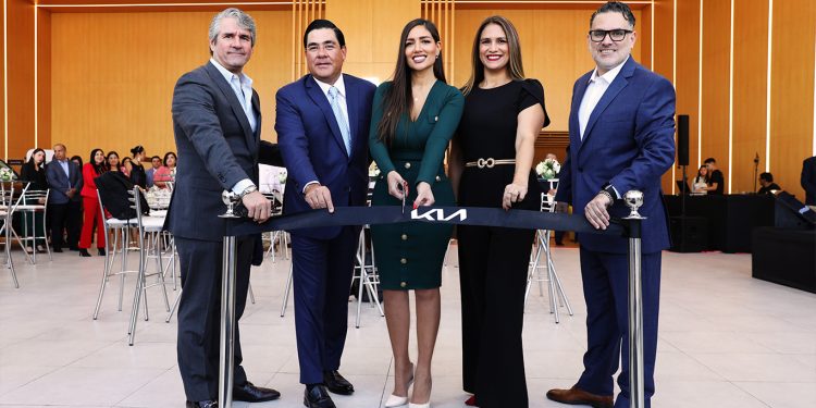 Kia presenta su renovada tienda en San Miguel y alista más remodelaciones