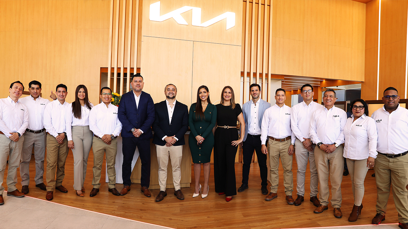 Kia presenta su renovada tienda en San Miguel y alista más remodelaciones