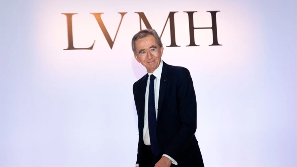 Bernard Arnault, propietario de LVMH, es la persona más rica del