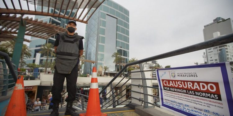 Comerciantes y empresarios piden aprobar proyecto que prohíbe a municipios cierre de negocios