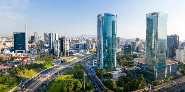 Expectativas empresariales continuaron recuperándose en agosto, según encuesta del BCR