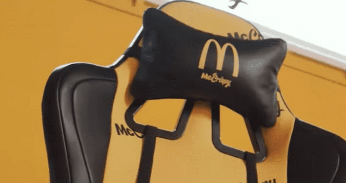 McDonald's lanza su propia silla gamer, con soporte para comida y antimanchas