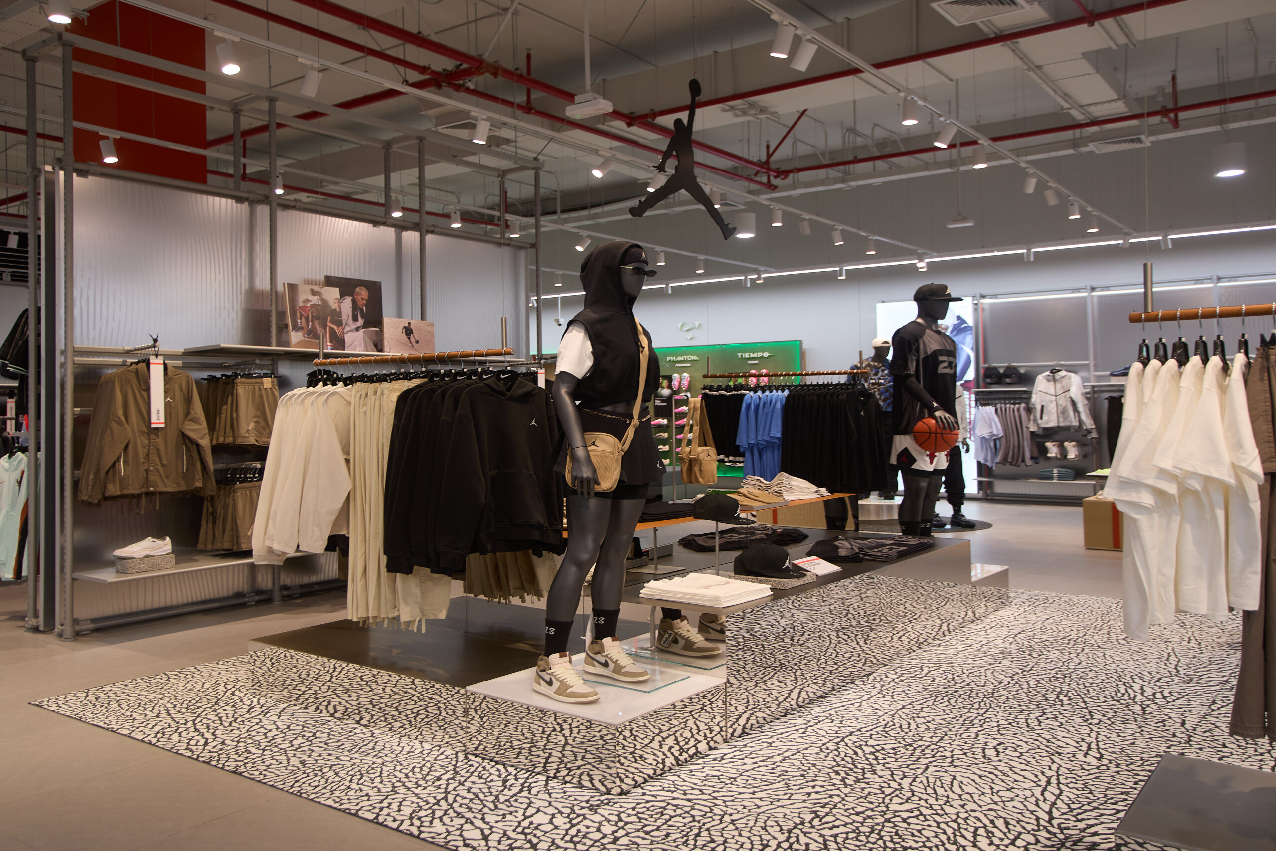 Nike inaugura su tienda más grande en Perú con el formato Rise 2.0: ¿Cómo es el local?