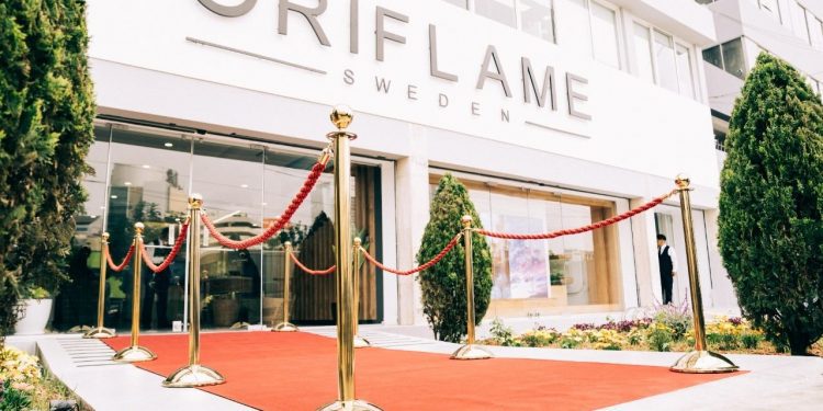 Compañía suiza de cosméticos Oriflame inaugura moderno centro de experiencia en Lima