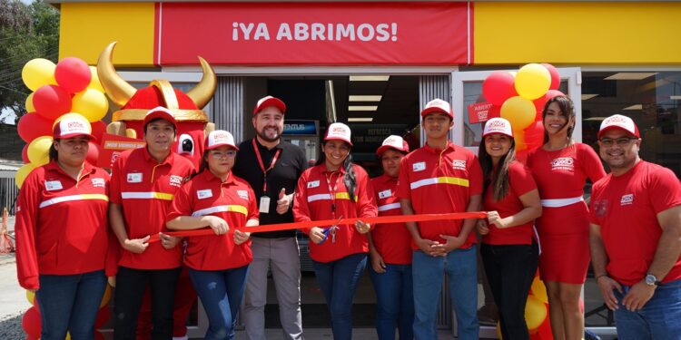 Oxxo refuerza su presencia en Perú con la apertura de nueve tiendas
