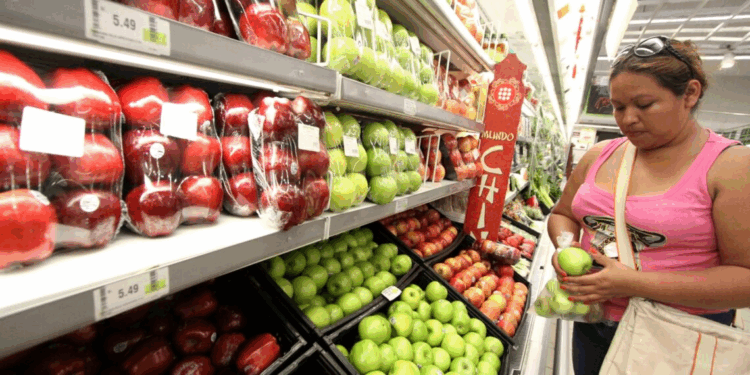 INEI: Inflación en Perú disminuye 0,06% en mayo y retoma tendencia a la baja