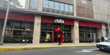 Chili’s inaugura su primer local en una zona clave de Lima Norte: ¿a qué distrito llegó?