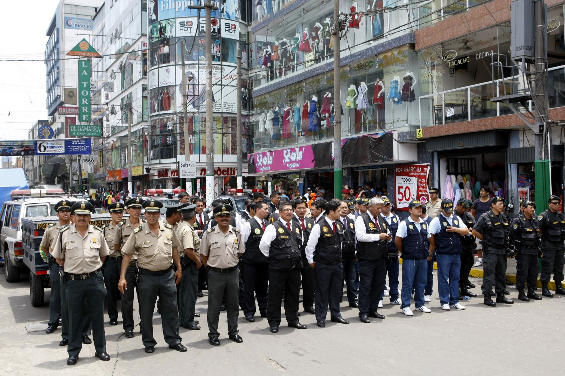 Gamarra en alerta: Empresarios piensan en armarse ante extorsiones y piden cambios en la PNP
