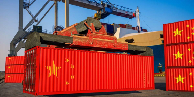 China experimenta un crecimiento del 10,7% en exportaciones durante el 2024